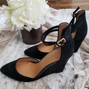 Banana Republic Suede Wedge Heels